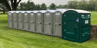 Best VIP or Luxury Restroom Trailers  in Hereford, TX